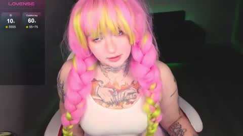 EvaTheWitcher online show from July 1, 2026, 1:07 am