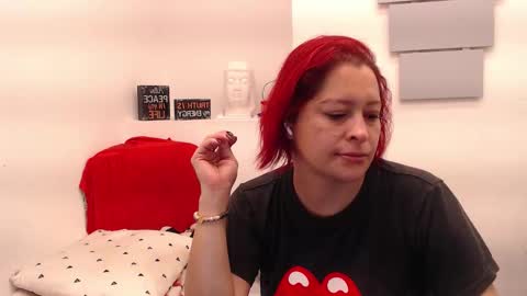 Eva Twiss online show from February 21, 2026, 12:06 pm