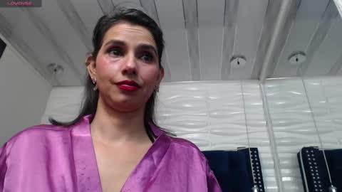 Snapshot of evawilliams_ chatting on February 17, 2025, 10:58 pm Eva online show from February 17, 2025, 10:58 pm