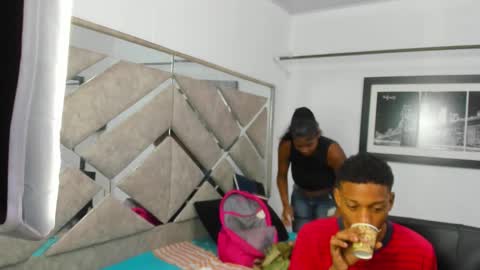 Eva And Emmanuel online show from February 10, 2026, 1:15 pm