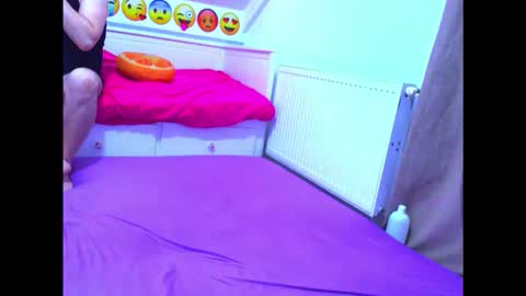 EVEANDMAX online show from January 6, 2026, 8:01 pm