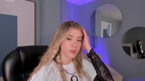 Eve  online show from October 16, 2025, 7:48 pm