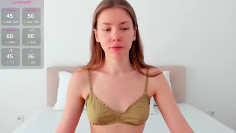 Snapshot of evecutie chatting on March 8, 2025, 8:44 am Eve online show from March 8, 2025, 8:44 am