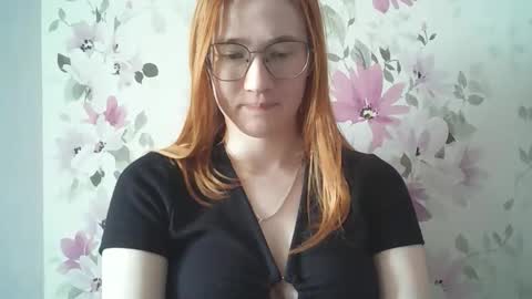 Evelina online show from March 1, 2026, 11:34 am