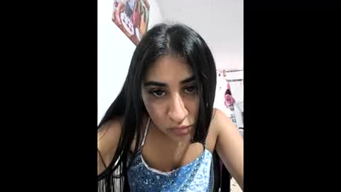 Snapshot of evelin_leroy chatting on February 22, 2026, 7:34 pm BELLA online show from February 22, 2026, 7:34 pm