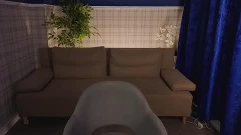 Evelina online show from March 31, 2026, 1:29 am