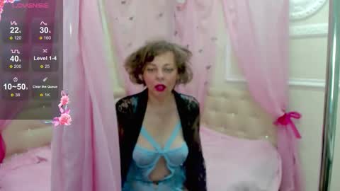 Evelina Love online show from October 19, 2025, 4:02 am