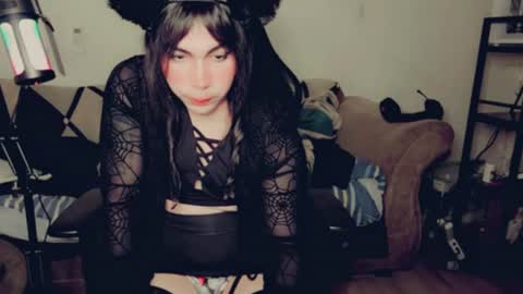 evelyn420521 online show from June 24, 2026, 9:08 am