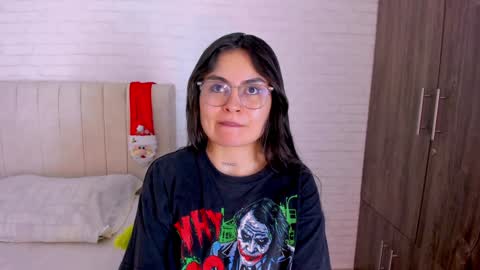 EVE online show from December 24, 2024, 4:11 am