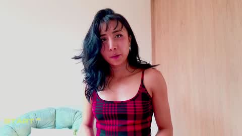 Snapshot of evelyn_chelle chatting on January 17, 2025, 7:27 pm Im Eve or Chelle Next Stream 191224 online show from January 17, 2025, 7:27 pm