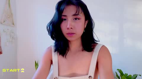 Snapshot of evelyn_chelle chatting on January 23, 2025, 10:33 pm Im Eve or Chelle Next Stream 191224 online show from January 23, 2025, 10:33 pm