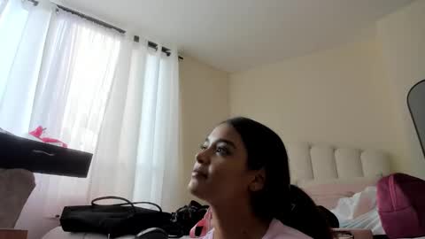 Snapshot of evelyn_coelloo chatting on February 4, 2026, 7:53 pm Eve online show from February 4, 2026, 7:53 pm