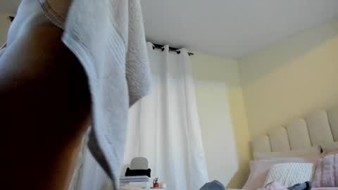 Snapshot of evelyn_coelloo chatting on February 8, 2026, 2:37 am Eve online show from February 8, 2026, 2:37 am