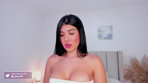 Snapshot of evelyn_montoya chatting on December 20, 2024, 4:53 am Evelyn online show from December 20, 2024, 4:53 am