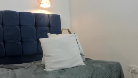 evelyn_morgan1 online show from December 21, 2024, 6:30 am