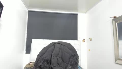 Snapshot of evelynesex chatting on October 16, 2025, 2:56 am Evelyne online show from October 16, 2025, 2:56 am