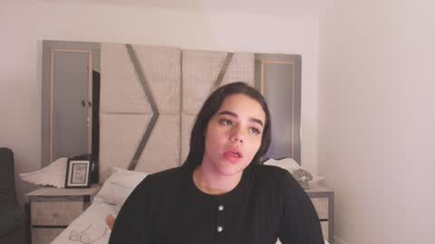 Evelyn Woods online show from December 22, 2024, 9:33 am