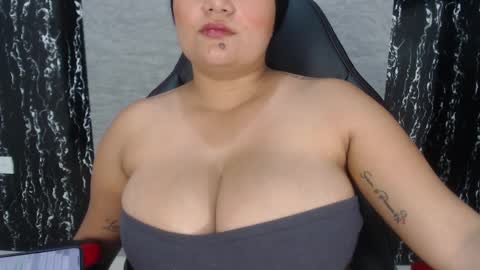 evelin 3 online show from March 5, 2025, 12:05 am