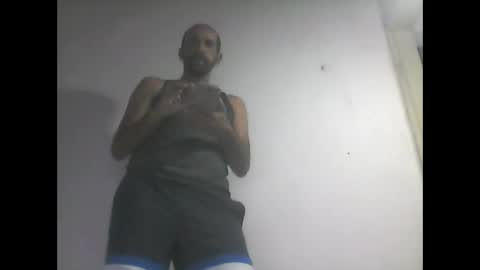 Snapshot of everaldosantos chatting on February 9, 2025, 10:11 pm everaldosantos online show from February 9, 2025, 10:11 pm