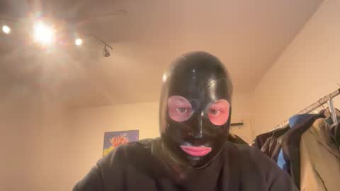 Snapshot of everevan chatting on May 16, 2026, 6:21 am EverLatex online show from May 16, 2026, 6:21 am