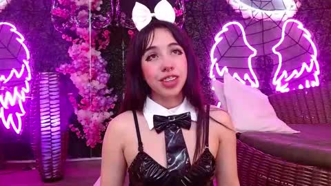 Snapshot of everly_grace chatting on October 26, 2025, 9:04 am everly_grace online show from October 26, 2025, 9:04 am