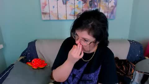 Everly online show from February 22, 2026, 2:15 pm