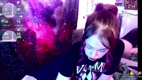 Snapshot of everlyester chatting on February 2, 2025, 7:41 am Evie online show from February 2, 2025, 7:41 am