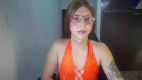 Snapshot of evi_kitty chatting on May 19, 2026, 9:21 pm Evi online show from May 19, 2026, 9:21 pm