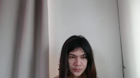 evielyn23 online show from June 3, 2026, 9:53 pm