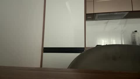 Evie online show from March 29, 2026, 7:08 am