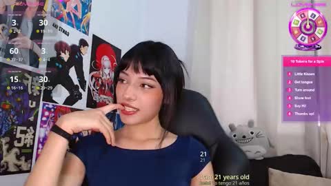 Snapshot of evilthoughts_ chatting on October 2, 2025, 9:11 pm Sofia and David online show from October 2, 2025, 9:11 pm