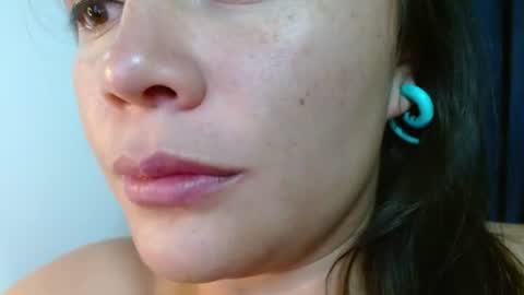 Snapshot of evolethmontenegros chatting on June 22, 2026, 3:25 am Evoleth online show from June 22, 2026, 3:25 am