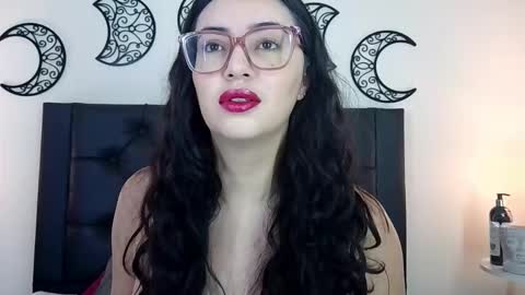 Snapshot of evoletmk chatting on February 1, 2026, 11:42 am Evolet online show from February 1, 2026, 11:42 am