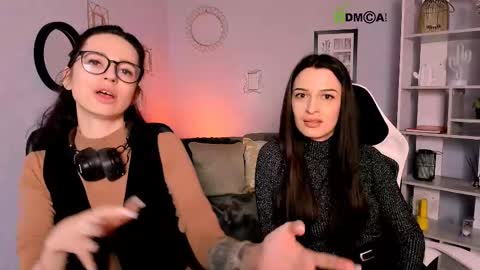 Evi online show from March 12, 2025, 8:51 am