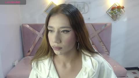 Hi Stream 1000pm to 600am online show from December 15, 2025, 8:57 pm