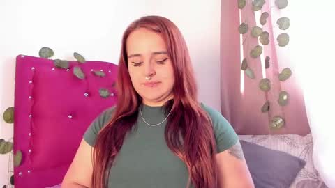 Snapshot of evy_orange1 chatting on December 3, 2024, 4:50 pm EVY online show from December 3, 2024, 4:50 pm