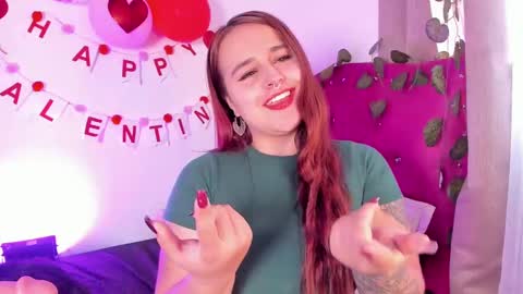 Snapshot of evy_orange1 chatting on February 5, 2025, 3:52 pm EVY online show from February 5, 2025, 3:52 pm