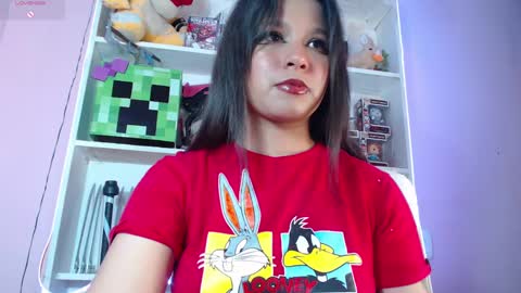 Im Evy online show from December 4, 2024, 4:27 pm