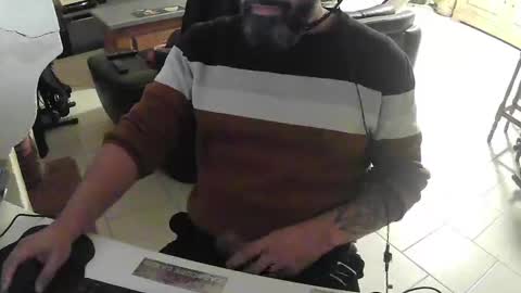 Gio online show from February 17, 2025, 10:14 pm