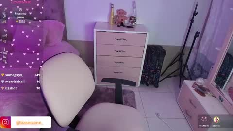 Snapshot of exodiakinky chatting on January 24, 2025, 4:49 pm  Goddess Exodia    please help me reach 100 thumbs up online show from January 24, 2025, 4:49 pm