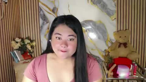 SHANTAL MARIE online show from April 21, 2026, 2:26 am