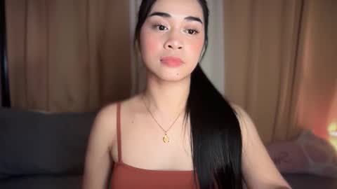 chloee online show from December 17, 2025, 11:33 pm