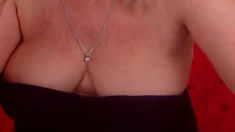 Alana online show from January 25, 2025, 1:54 am