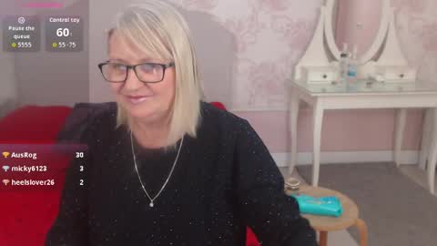 Alana online show from April 16, 2026, 10:45 pm