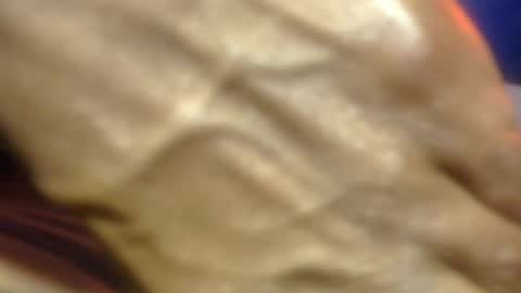 Snapshot of eyelyke2kream chatting on July 16, 2026, 10:21 am eyelyke2kream online show from July 16, 2026, 10:21 am