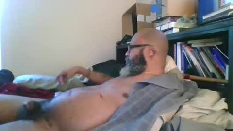 eyequee0007 online show from February 1, 2026, 5:33 pm