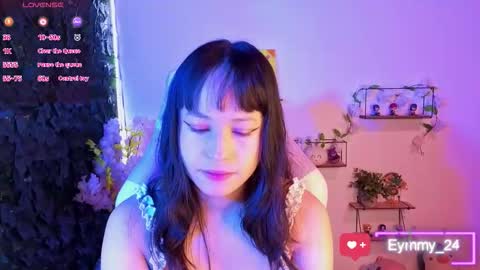 eymmy_24 online show from March 10, 2026, 2:38 am