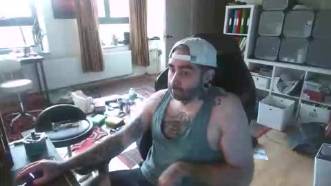 Eytab online show from September 11, 2025, 5:35 pm