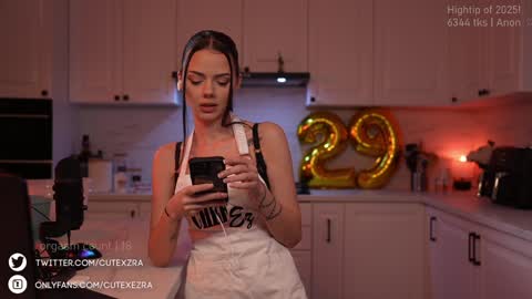 Ezra online show from February 8, 2025, 9:46 pm