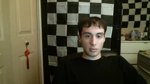 Snapshot of ezra_naamah chatting on January 8, 2025, 12:49 am Ezra Naamah online show from January 8, 2025, 12:49 am